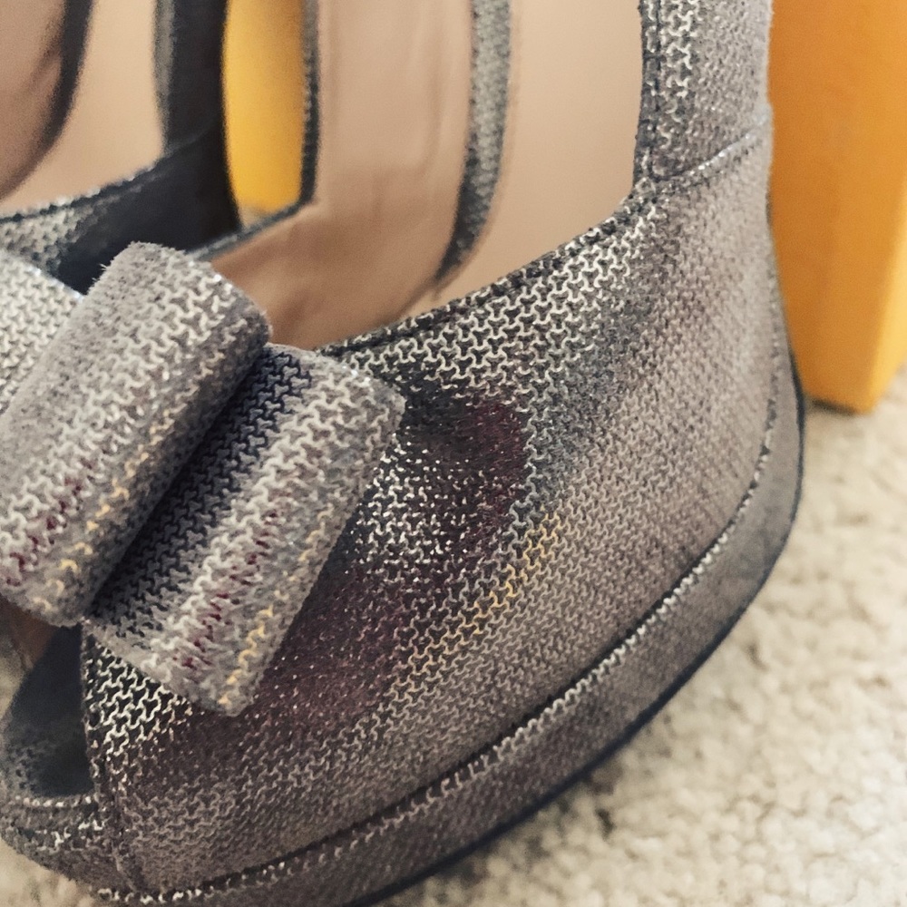 FENDI SHOES - Picture 4 of 6